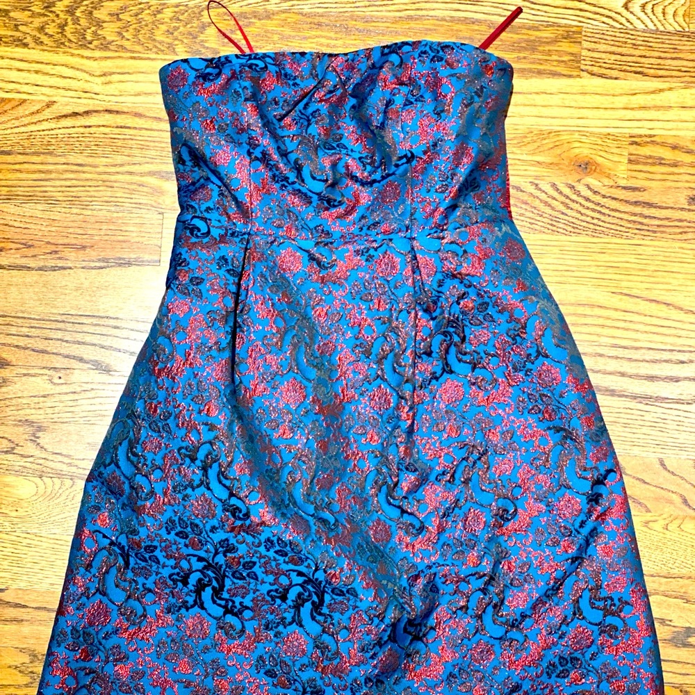 Gorgeous new Leifnotes embellished party dress